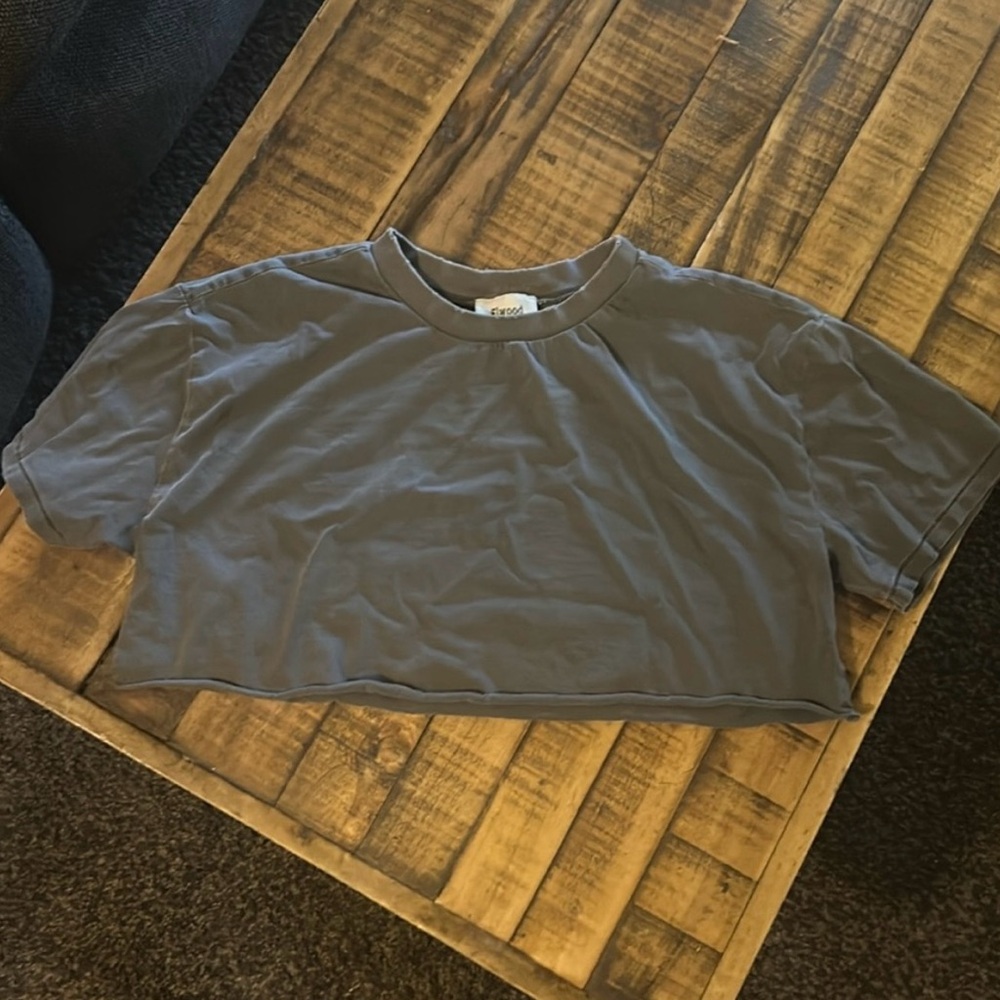 Elwood Crop T-Shirt